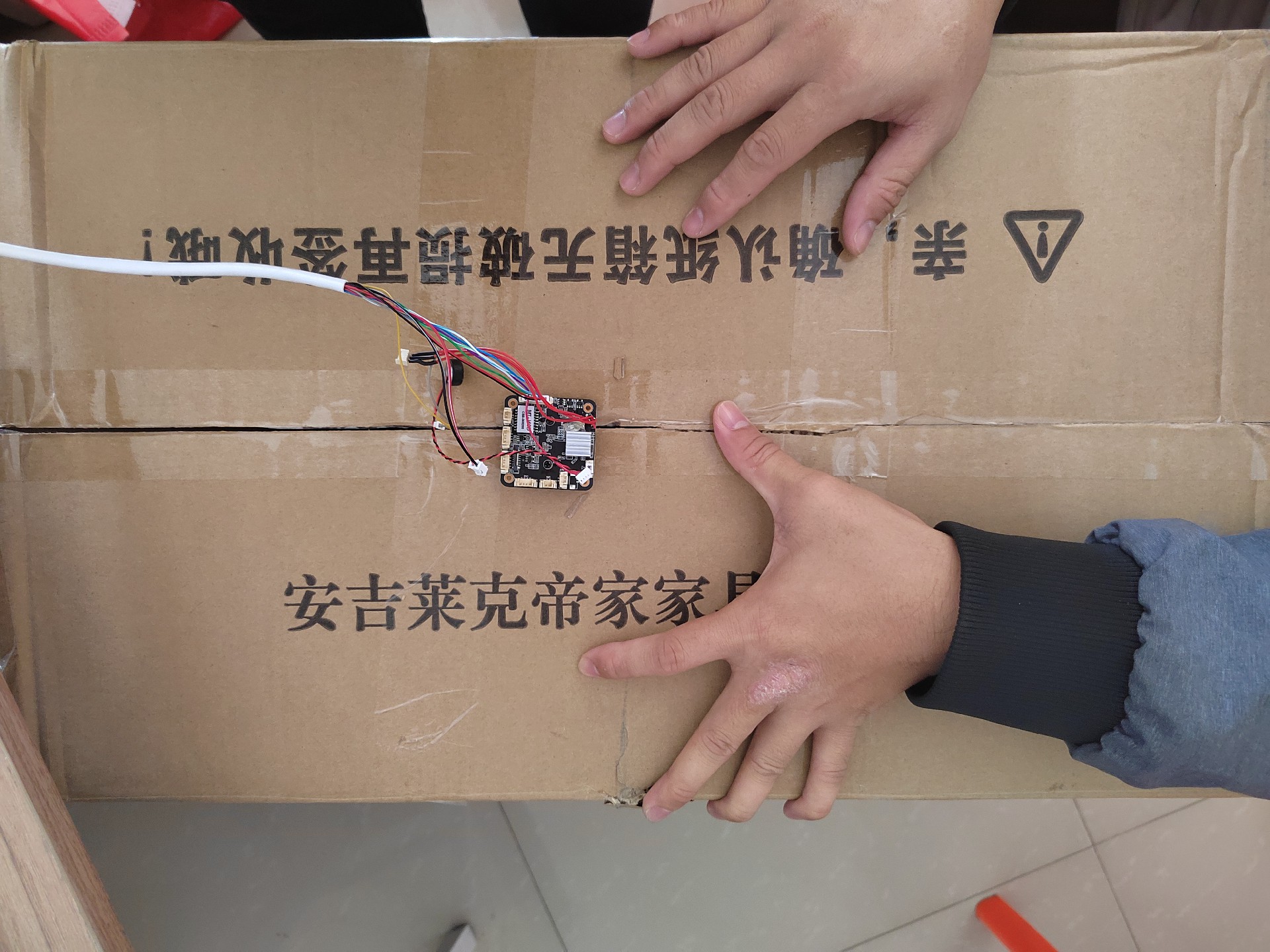 新品！上新了！500萬臻全彩攝像機